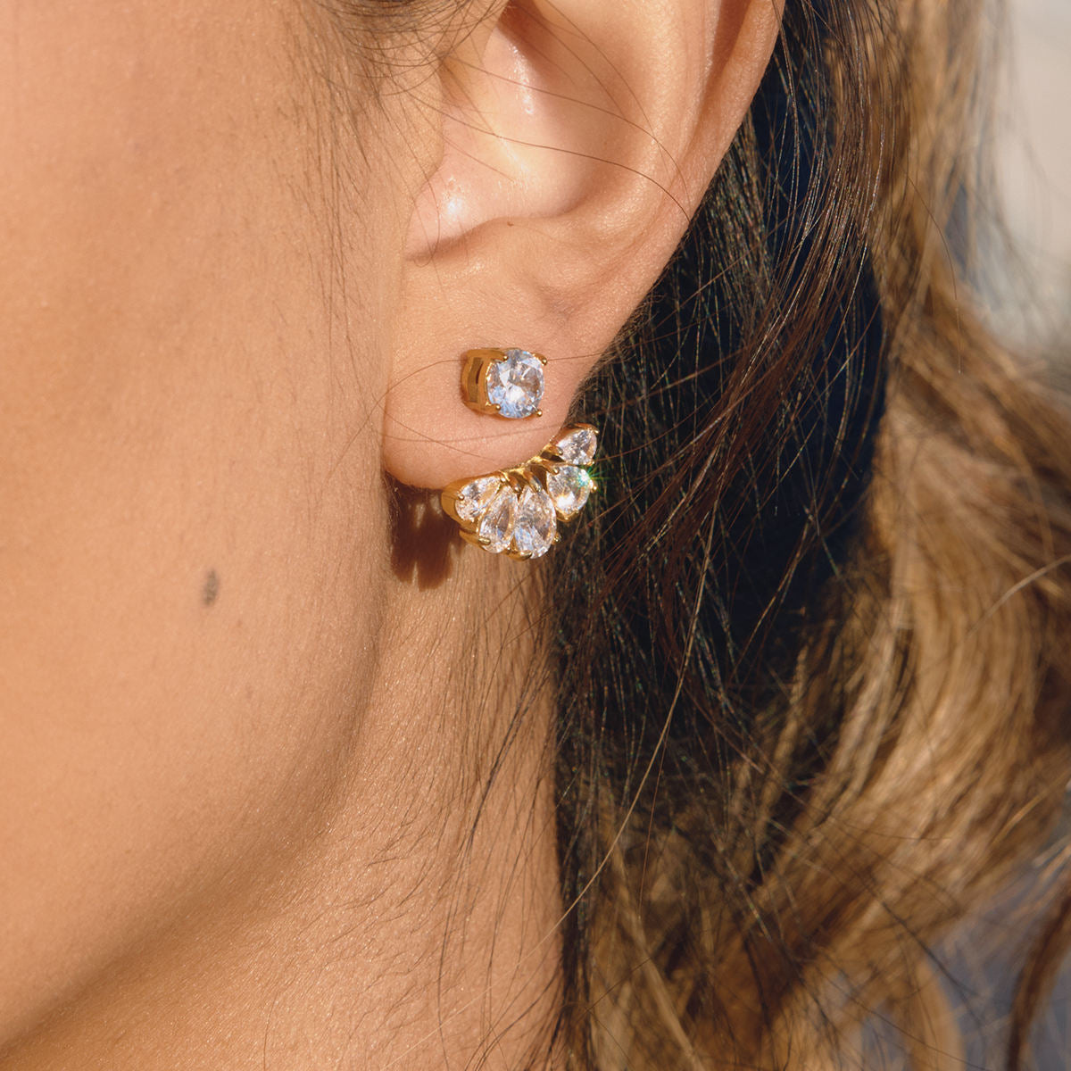 Zora Studs