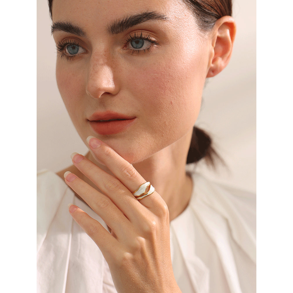 Gemma Ring