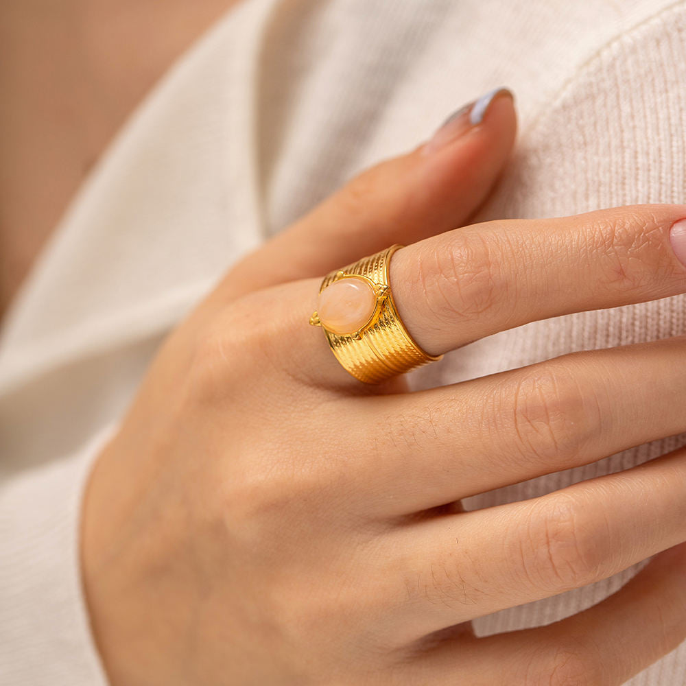 Zilora Ring