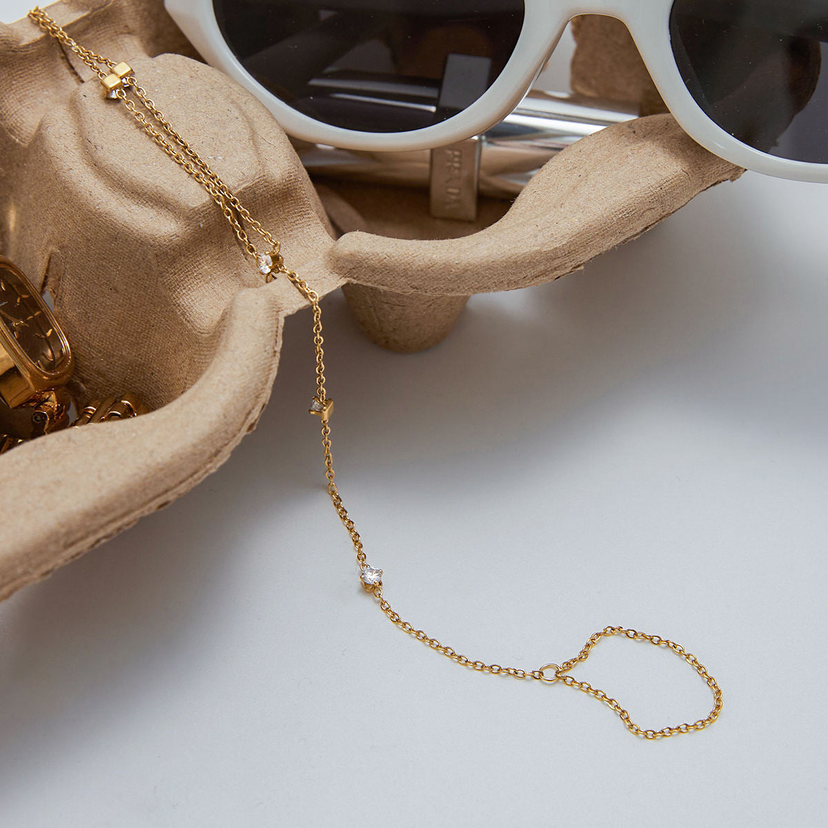 Zircon Hand Chain